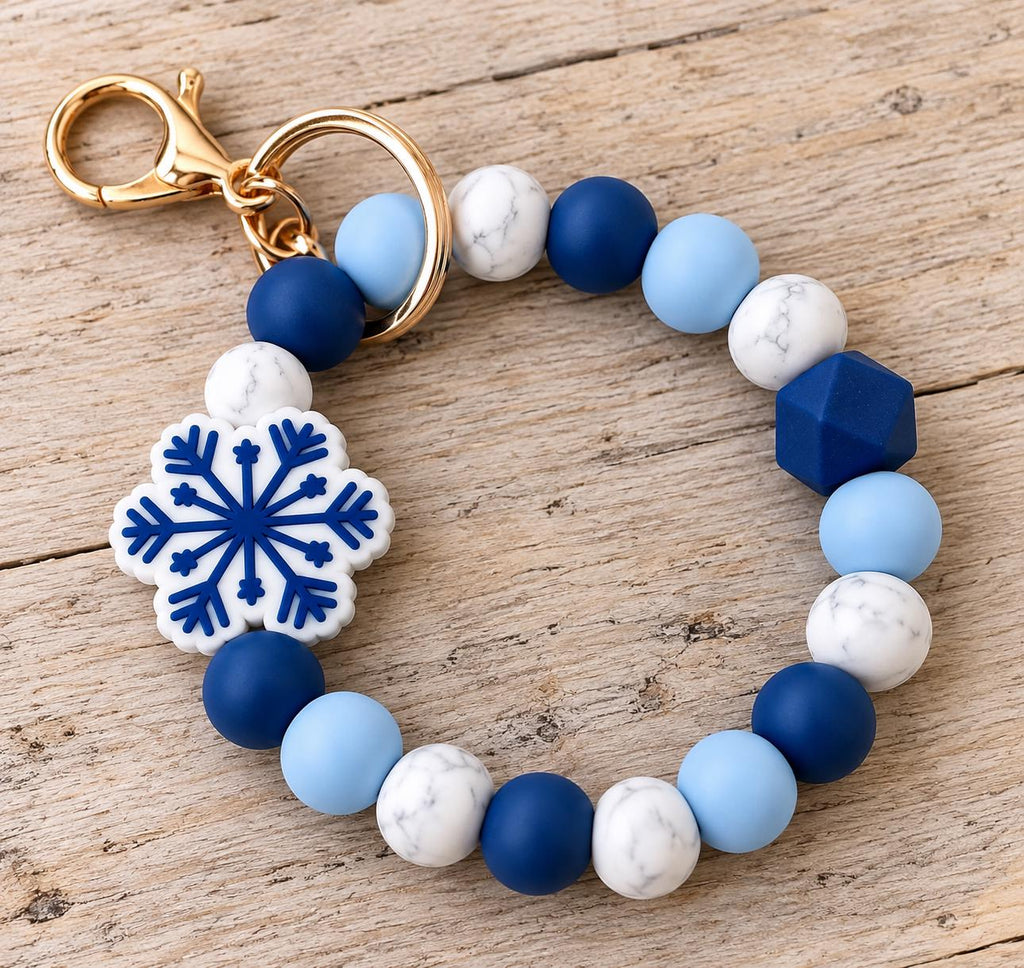 Christmas Silicone Beaded Wristlet Keychain. Holiday Beaded Keychain.  Keychain Bracelet. Christmas Keychain. Snowflake Keychain