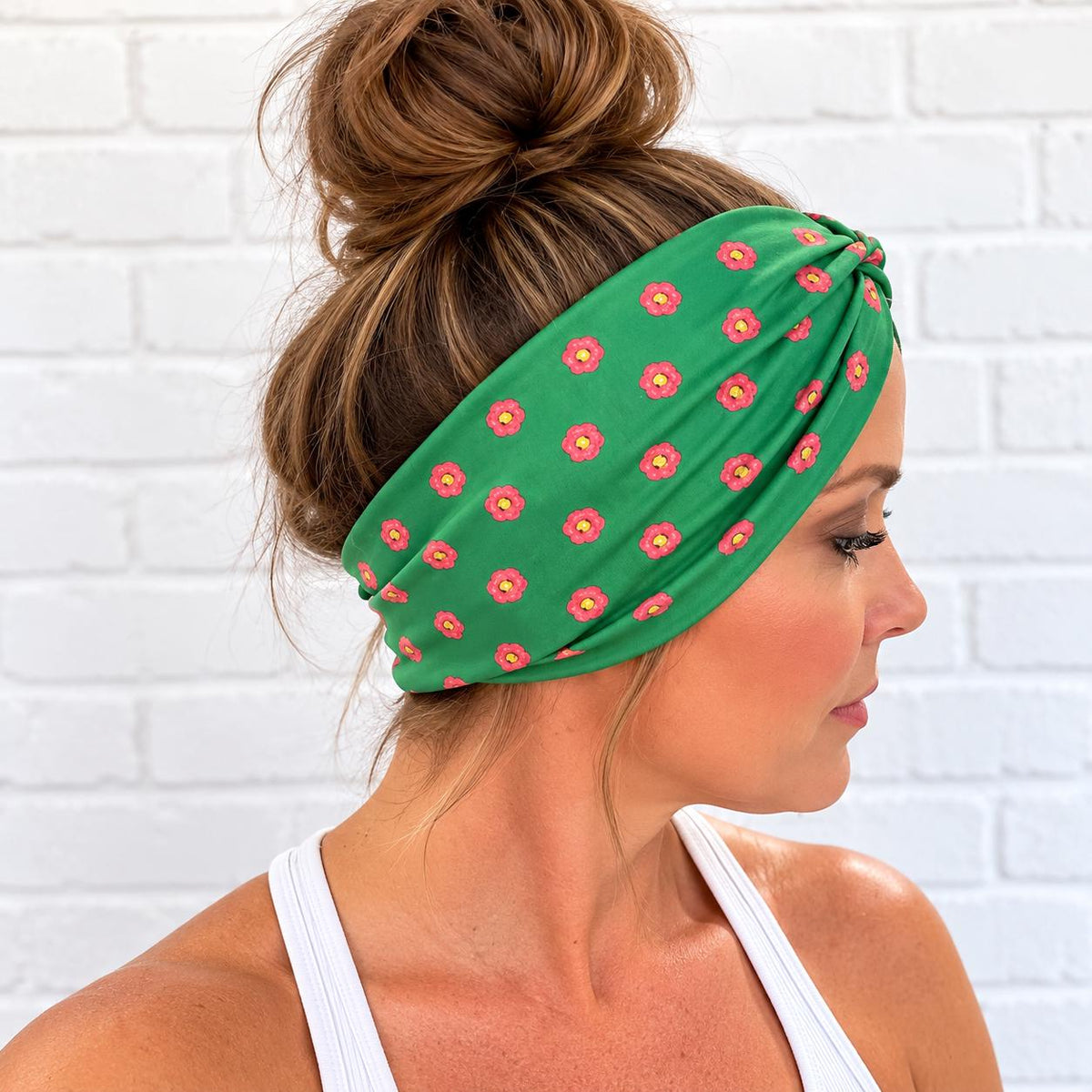 Green Floral Twist Headband. Spring Flower Headband. Gift for Nurses, Teachers, and moms. Vintage Floral Twist Headband. Florist Gift